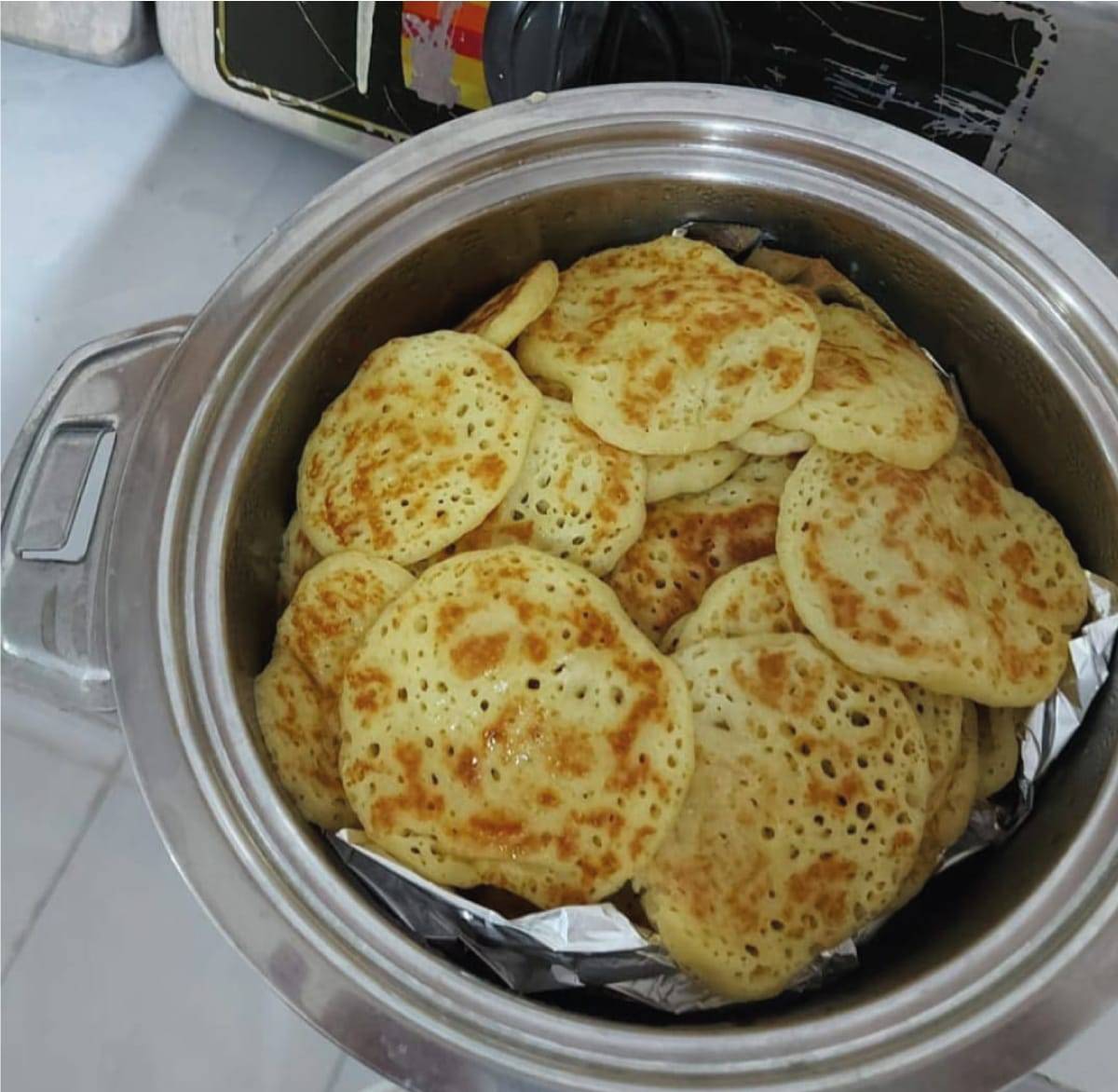 a pot of pancakes recipe of Arabic culture /Arabic coffee shop